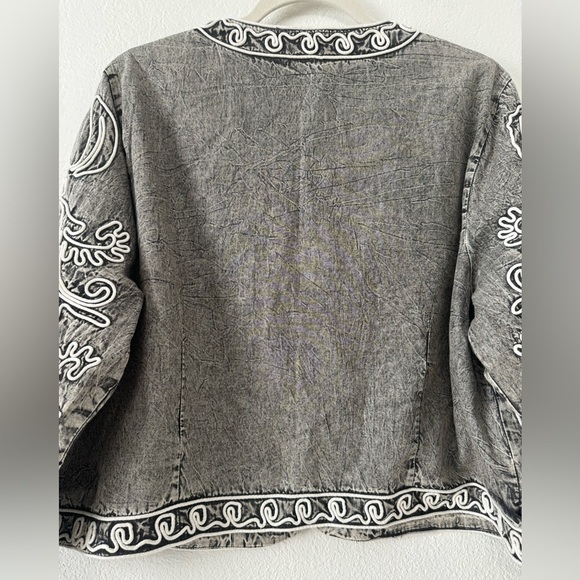 Soft Surroundings Gray Acid Wash Wildwood Bolero Floral Career Jacket Size 1X - Picture 9 of 11